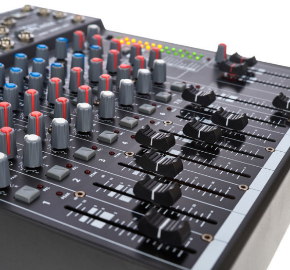 the t.mix xmix 1202 FX USB [11]