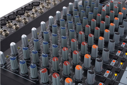 Behringer PMP 4000 [8]