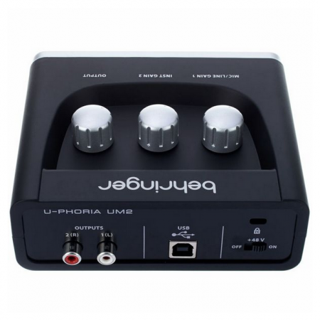 Behringer U-Phoria UM2 [3]