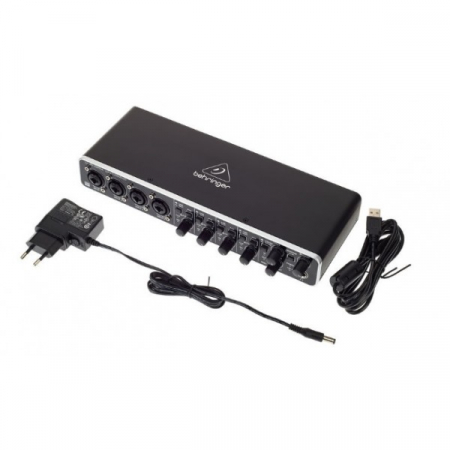BEHRINGER UMC404HD [9]