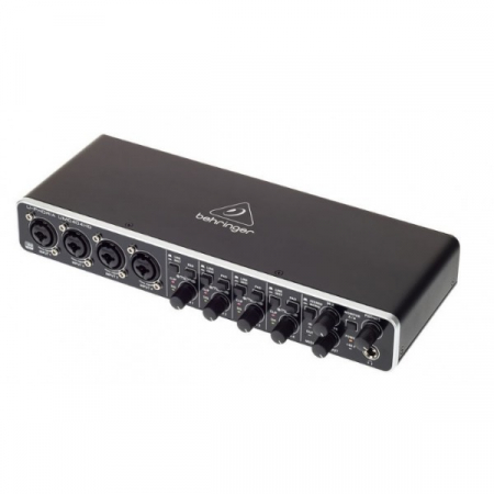 Studio - BEHRINGER UMC404HD