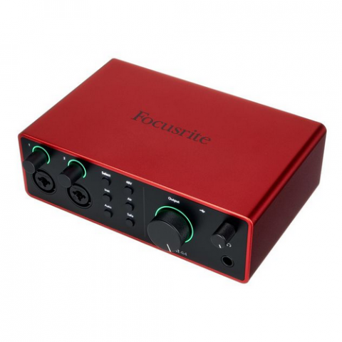 Studio - Focusrite Scarlett 4i4 4th Gen