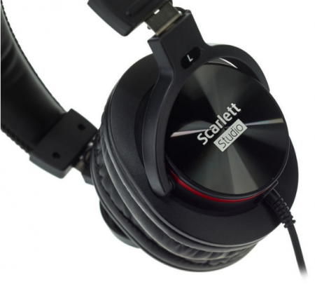 FOCUSRITE SCARLETT 2I2 STUDIO 3RD GEN [8]