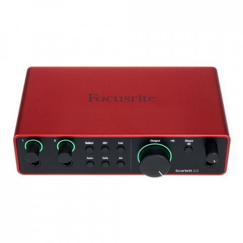 Focusrite Scarlett 2i2 4th Gen [1]
