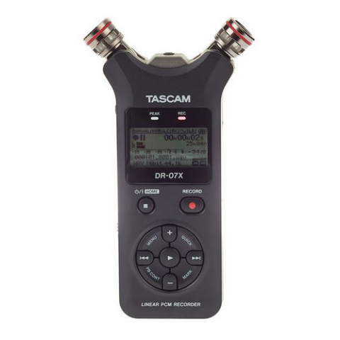 Tascam DR-07X [1]