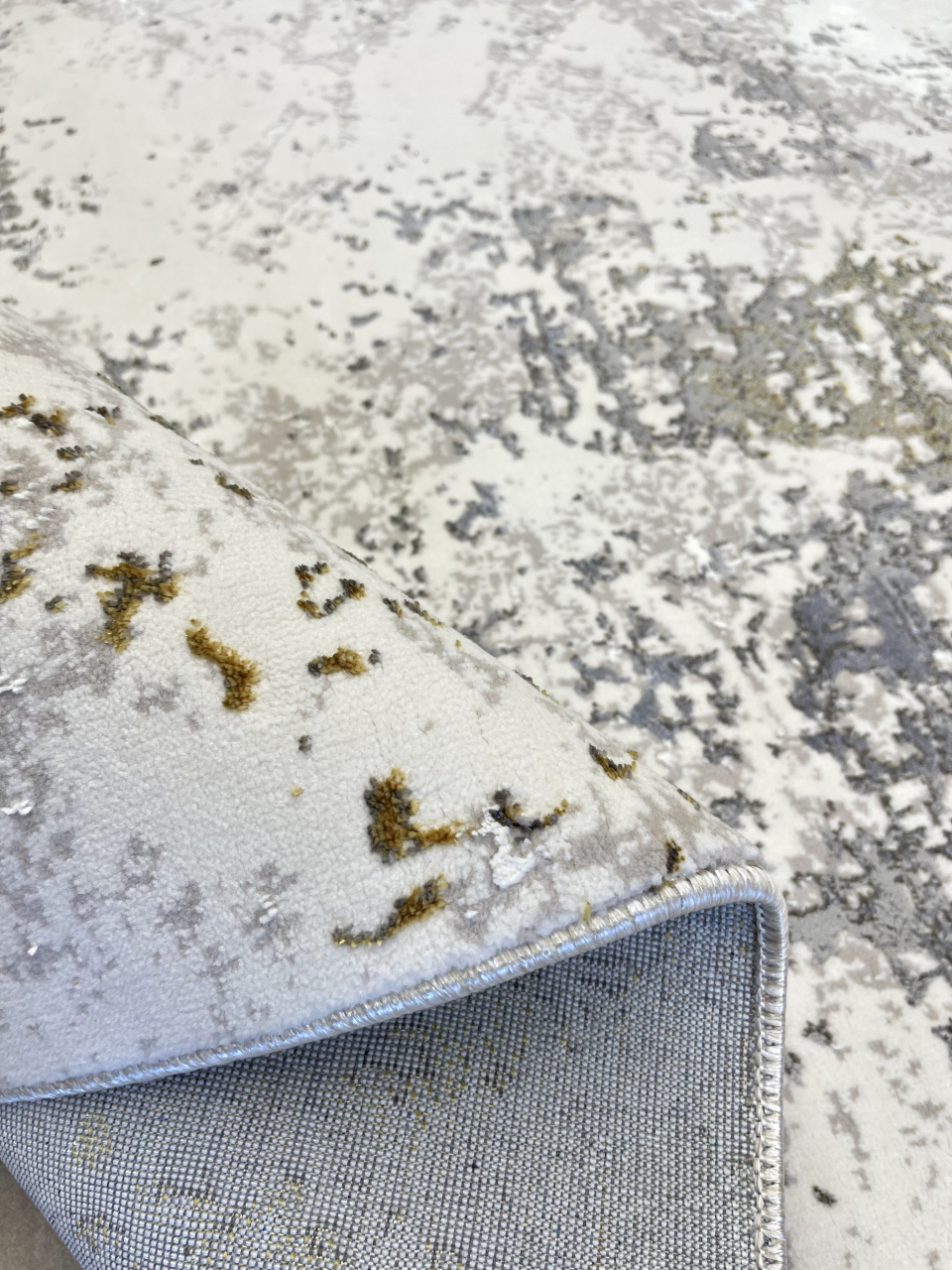 Covor modern cu model marmura [5]