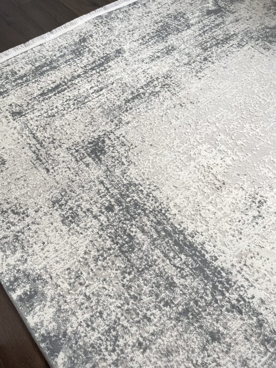 Covor gri deschis texturat stil minimalist [2]