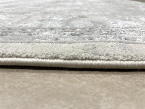 Covor  la metru - model floral cu nuanțe de gri [3]