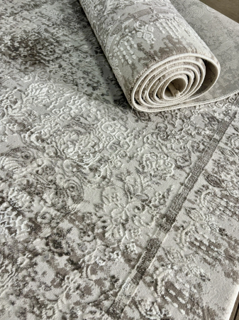 Covor Silver la metru cu nuanțe de gri și alb [1]