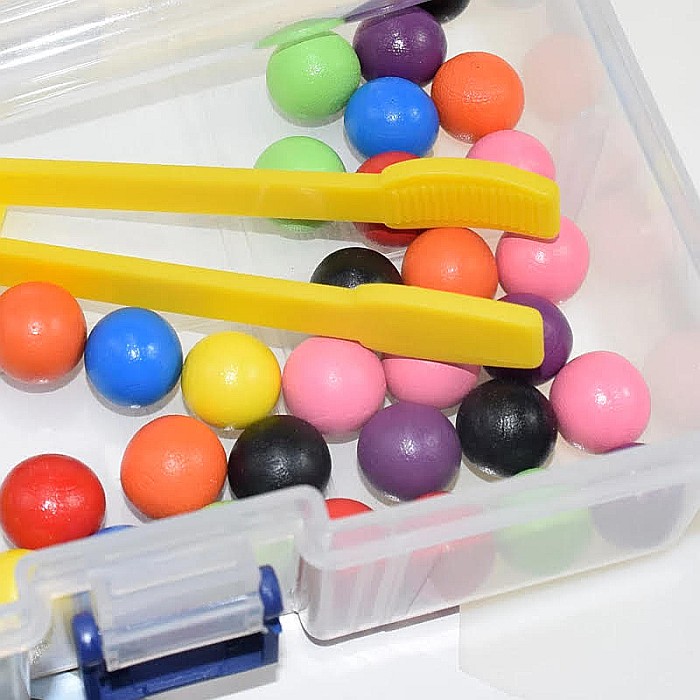 Joc Montessori cu bile [5]
