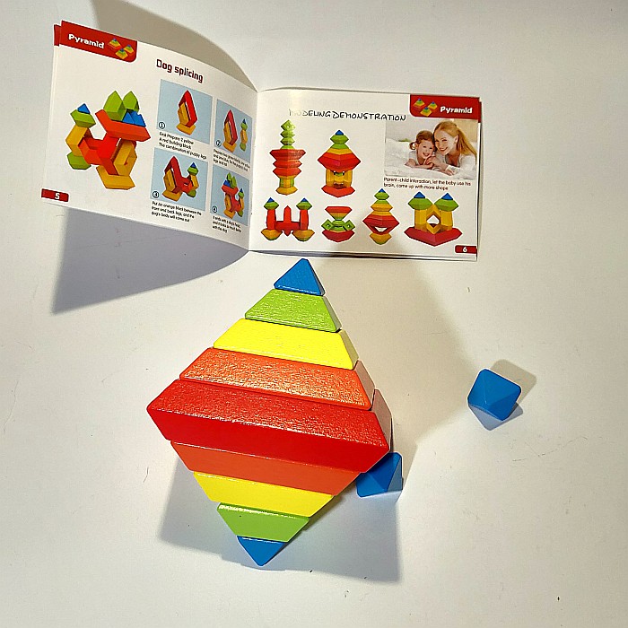 Piramida 3D Curcubeu [3]