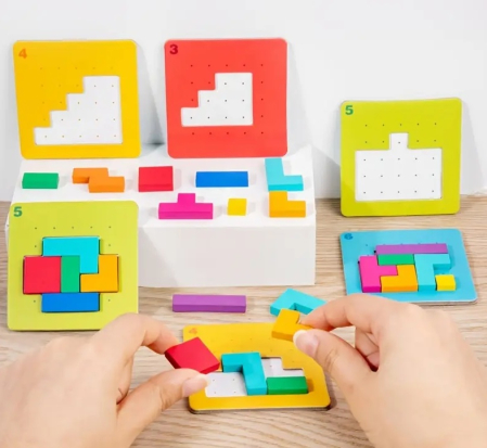 Noutăți - Joc Tetris