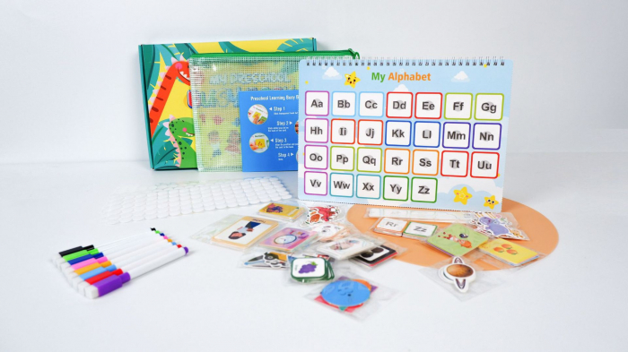Carte interactiva si educativa pentru copii, My Preschool Busy Book 2, 32 pagini activitati multiple, stickere repozitionabile, Limba Engleza, 3 ani+, EduJucarii [9]