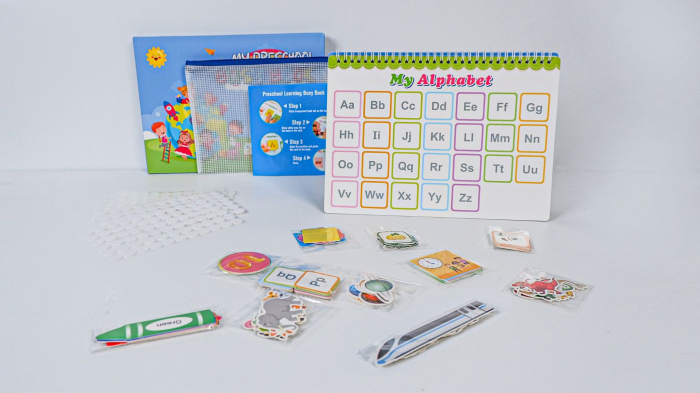 Carte interactiva si educativa pentru copii, My Preschool Busy Book 4, 23 pagini activitati multiple, stickere repozitionabile, Limba Engleza, 3 ani+, EduJucarii [11]
