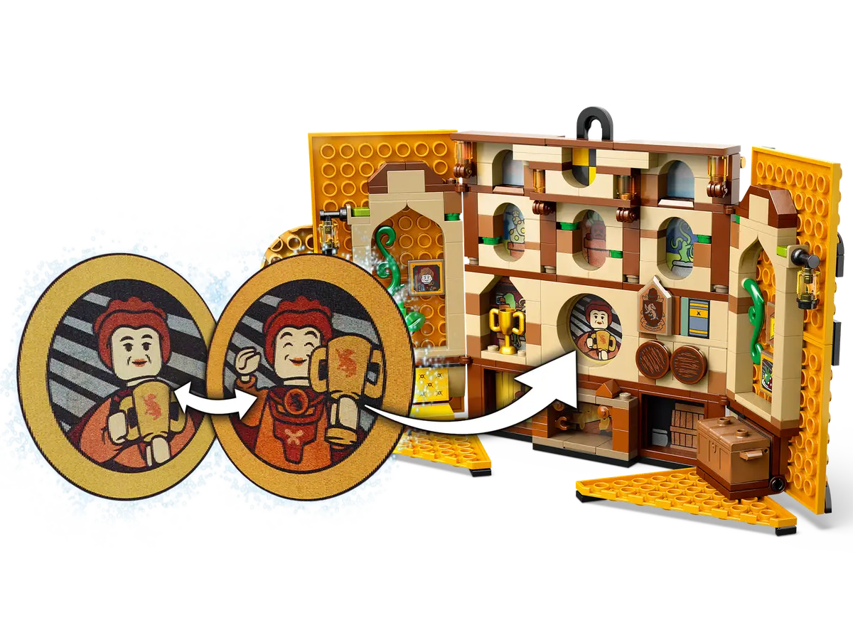 LEGO Harry Potter, Bannerul Casei Hufflepuff 76412, 313 piese,  9 ani+ [4]