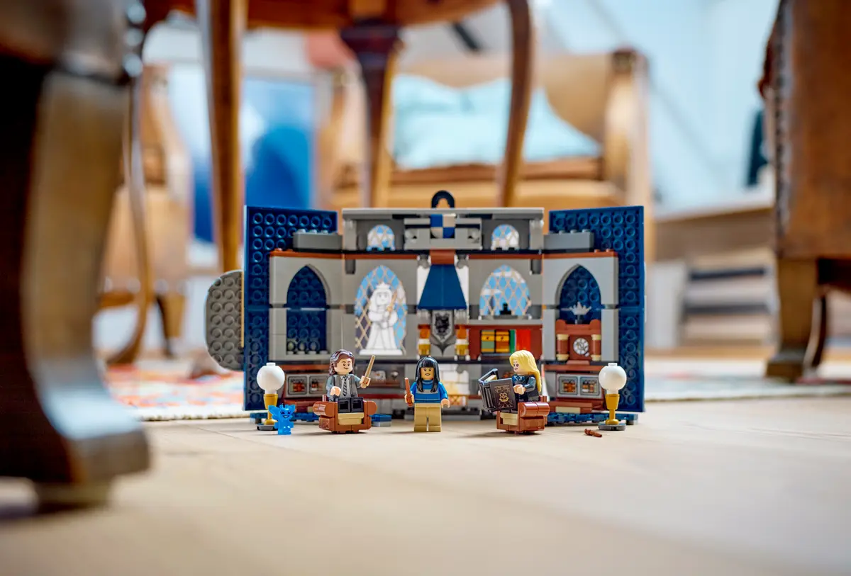 LEGO Harry Potter, Bannerul Casei Ravenclaw, 76411, 305 piese, 9 ani+ [7]