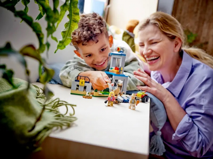 LEGO Jurassic World - Evadarea unui Velociraptor 76957, 137 piese [7]