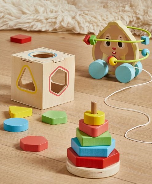 Set 3 jucarii educative, lemn, piramida, sortator forme geometrice, figurina cu labirint de tras, 12 luni+ [2]