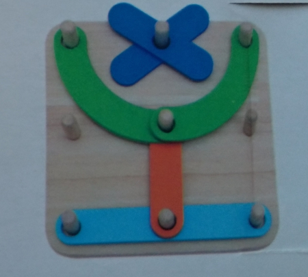 Joc din lemn, Montessori, Geoboard cu litere si cifre [1]