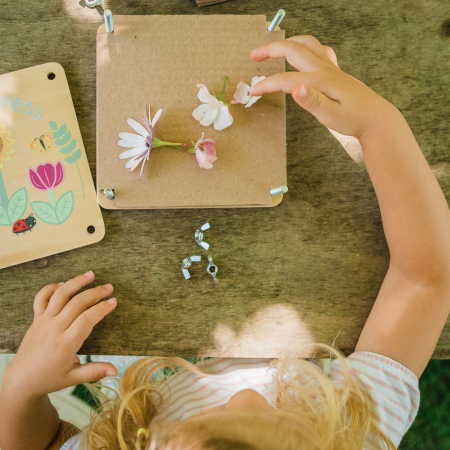 Presa pentru flori, Orange Tree Toys [4]