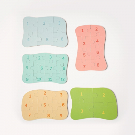 Set 5 Puzzles pentru incepatori, Diferite Nivele de Complexitate, Cutie Metalica, animale salbatice, 3 ani + [6]