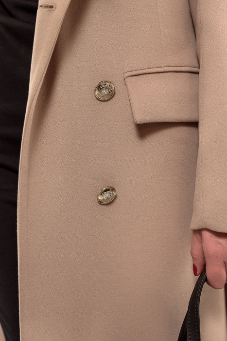 Palton bej cu guler detasabil din blana [3]