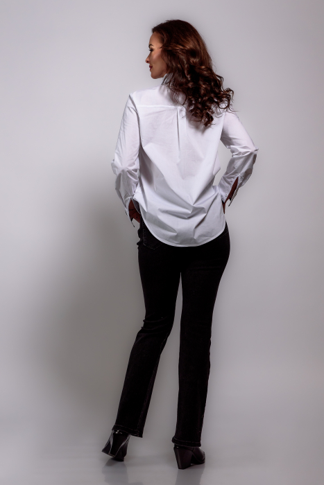 Camasa alba eleganta 100% bumbac cu floare 3d neagra [3]