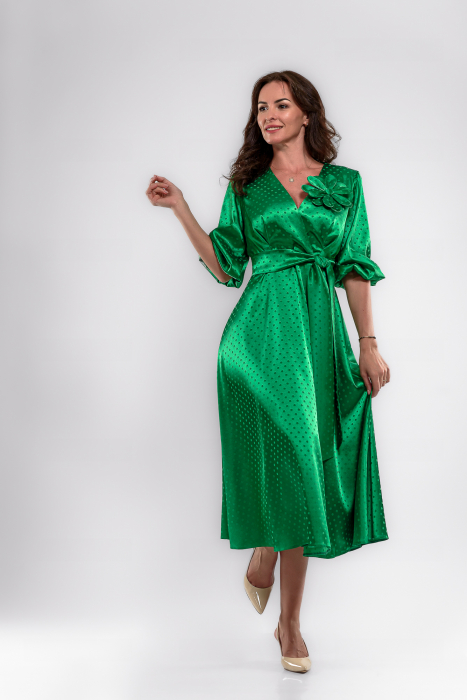 Rochie tripluvoal  satinat cu buline si floare supradimensionata [2]