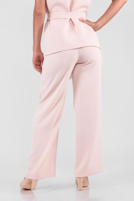 Compleu baby pink cu vesta si pantaloni largi [6]