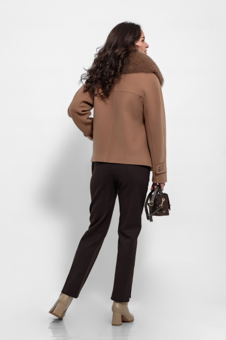 Jacheta scurta  oversize camel cu guler de blana [3]