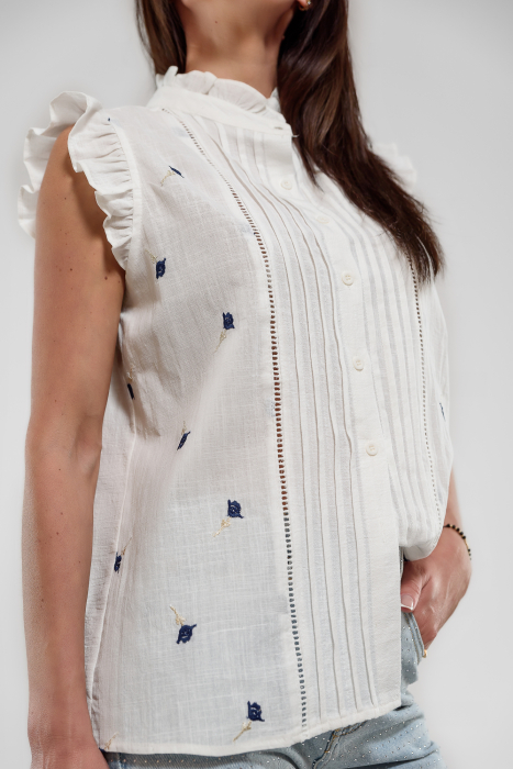 Camasa panza cu flori albastre brodate [2]