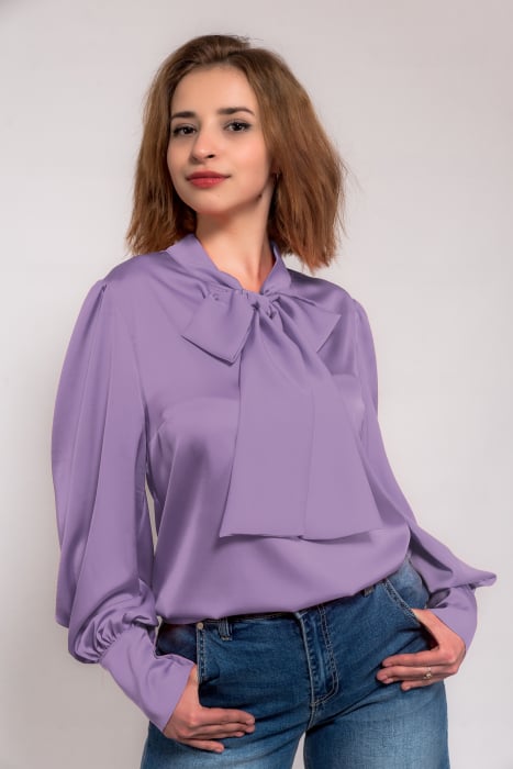 Bluza satin cu funda ampla la gat si nasturi perla la manseta [2]