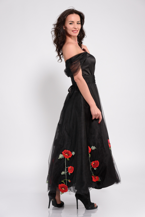 Rochie Effect de ocazie  cu corset și maci brodati aplicati [2]