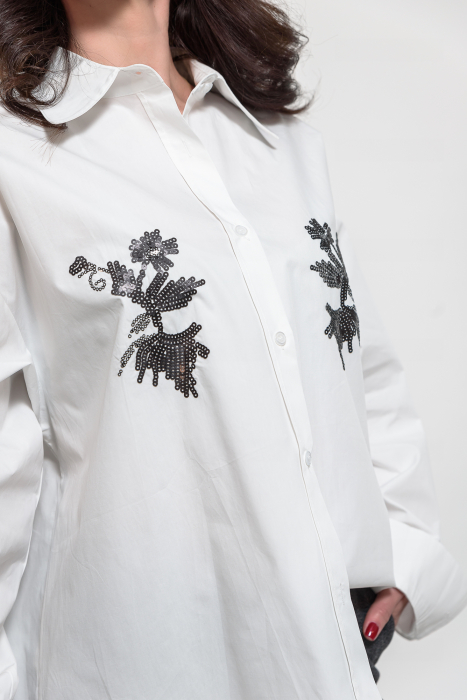 Camasa oversize cu broderie din paiete negre [4]
