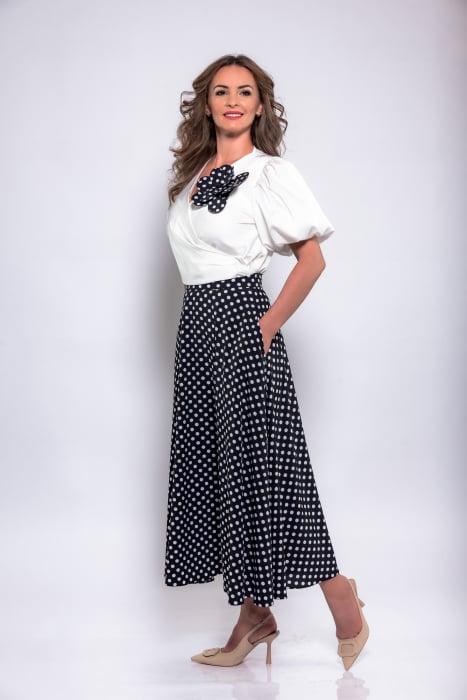 Fusta semiclos cu buline [1]