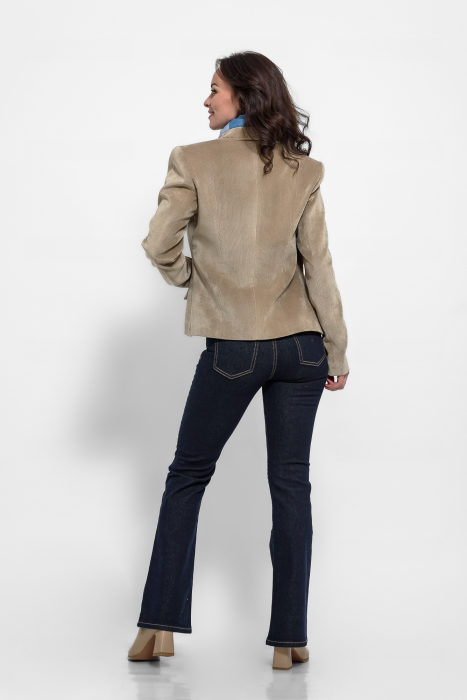 Sacou catifea reiata bej cusaturi ornamentale [3]