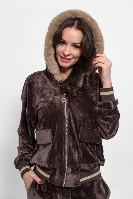 Compleu casual catifea maro cu blanita [5]