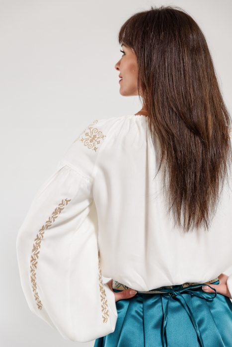 Bluza ivory cu broderie traditionala cu fir auriu vintage [2]