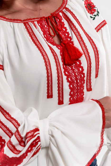 Bluza Effect  din panza de bumbac cu broderie si dantela [5]