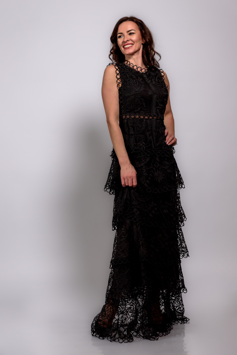 Rochie de ocazie lunga romantica din dantela cu detalii rafinate [1]