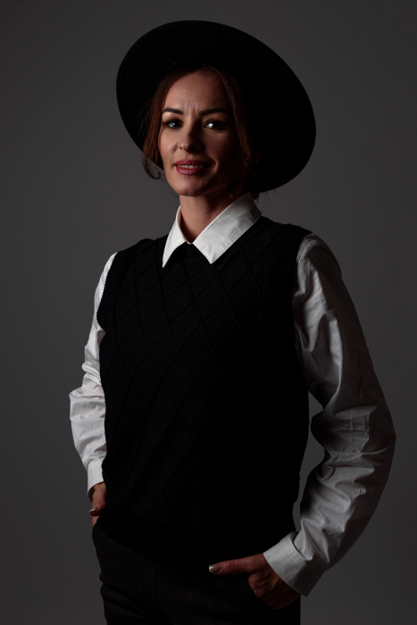 Camasa din poplin cu vesta tricotata [4]