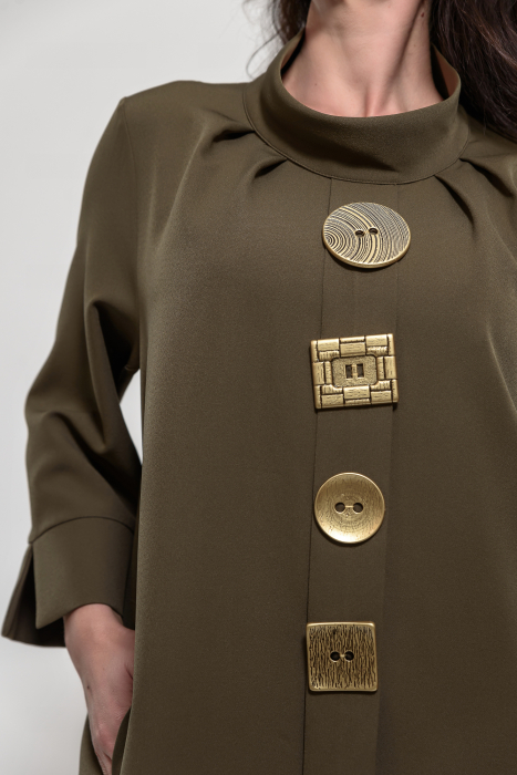 Rochie marime mare cu nasturi pretiosi aurii [4]