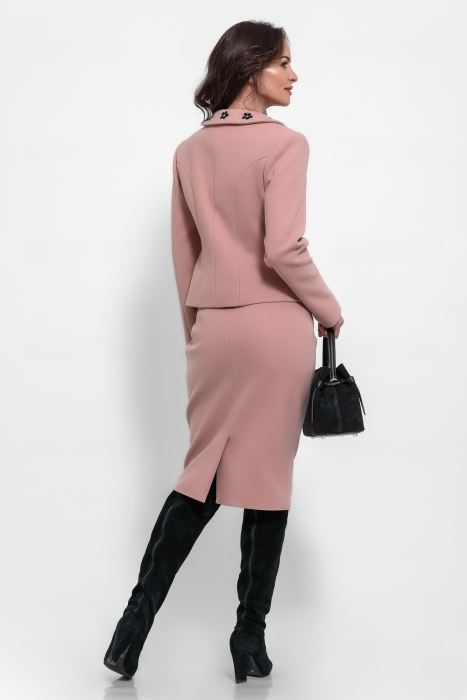 Compleu stofa roz cu guler rotund si broderie [2]