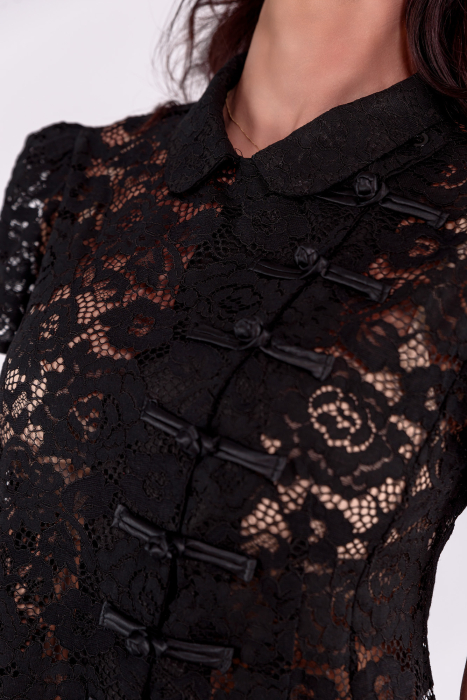 Bluza dantela neagra cu peplum [2]