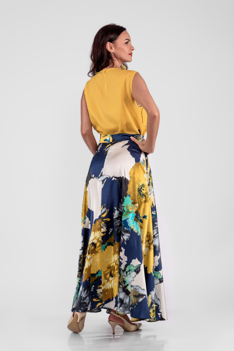 Bluza galben intens din bumbac cu floare 3D aplicata [3]