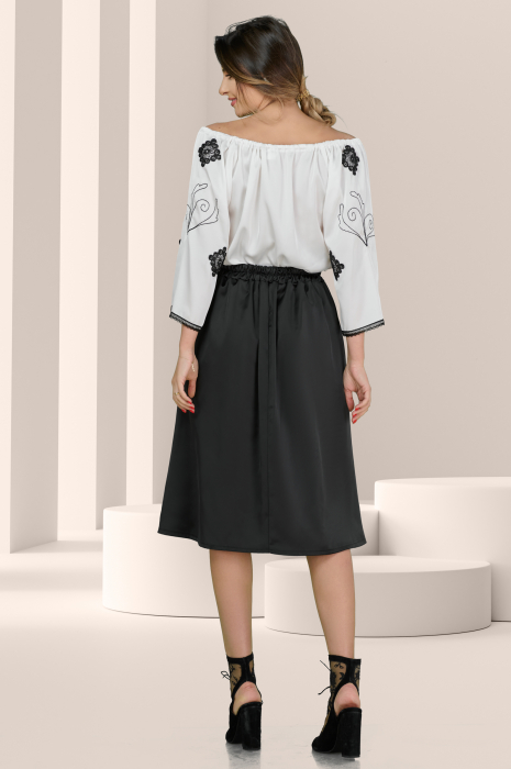 Bluza Effect traditionala gen ie alba cu broderie neagra [3]