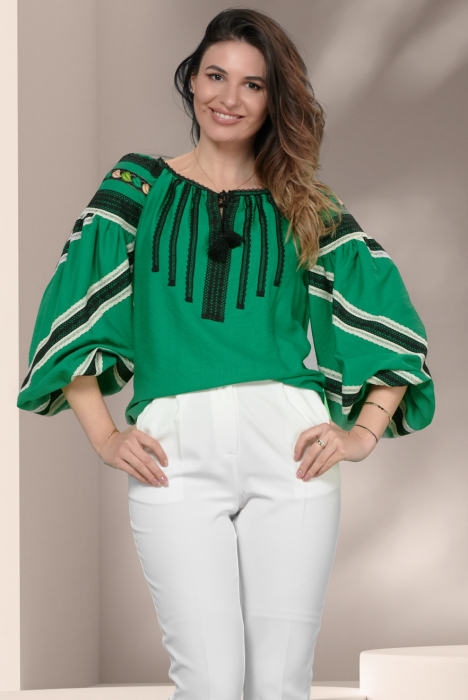 Bluza verde Effect gen ie traditionala [3]
