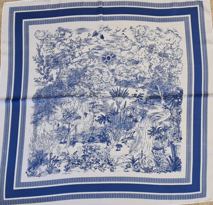 Rafinament francez reinterpretat – eșarfa iconică a femeii sofisticate [2]