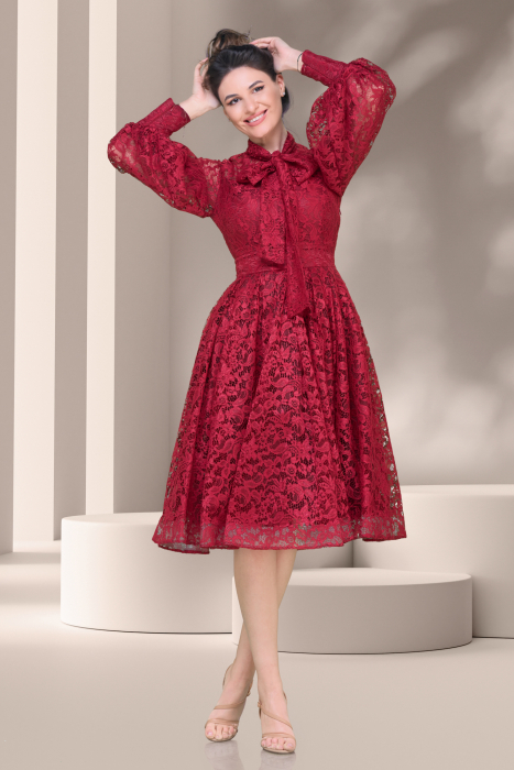 Rochie de ocazie baby doll din dantela visinie [5]