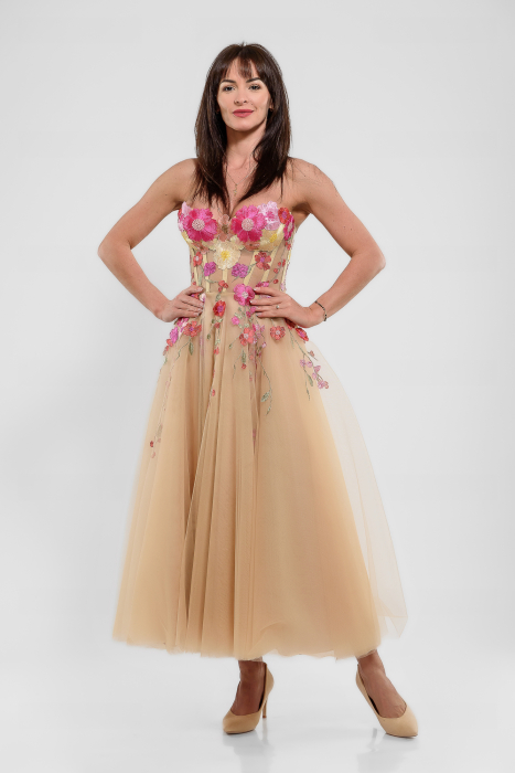 Rochie Effect din tulle bej cu corset si flori 3d in nuante de roz [1]